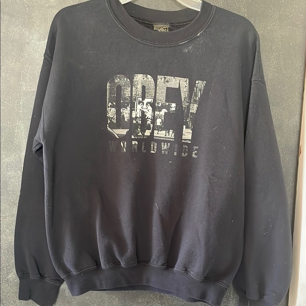 Obey Men's Black Sweatshirt size M